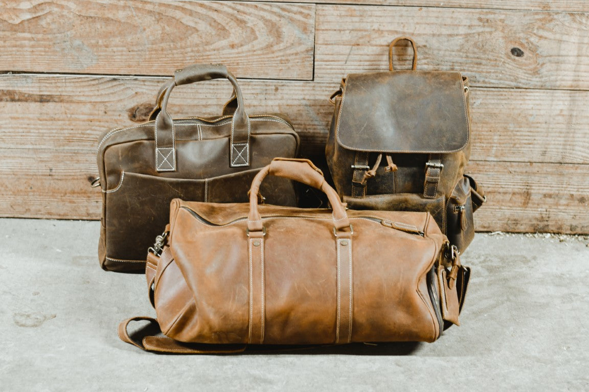 Navigating the Globe: Travel-Friendly Features of Leather Weekenders
