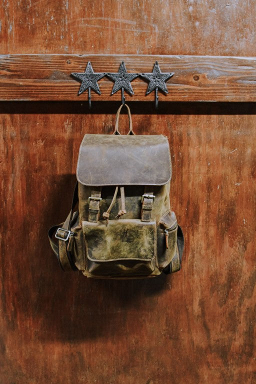 Considerations for Selecting Leather Corporate Gifts: How to Impress Your Recipients With Personalized, Unique, and Luxurious Leather Gifts