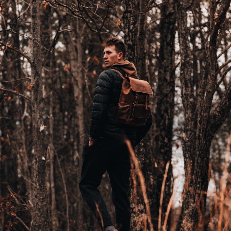 Premium Leather-Lined Grab Handle