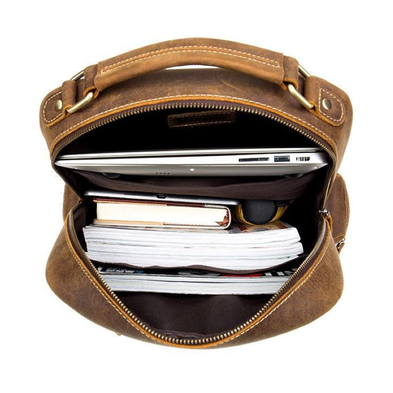 Spacious Main Compartment