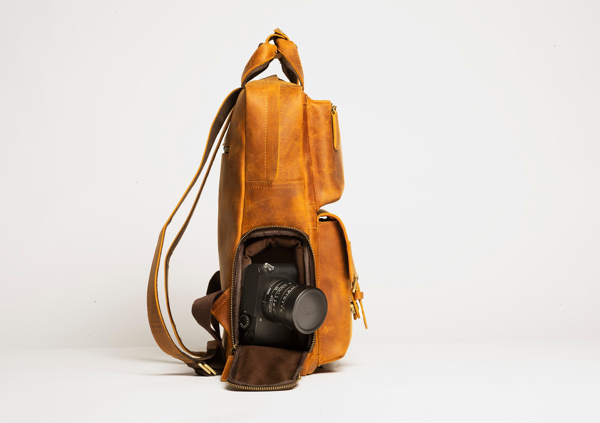 Camera backpack for men online